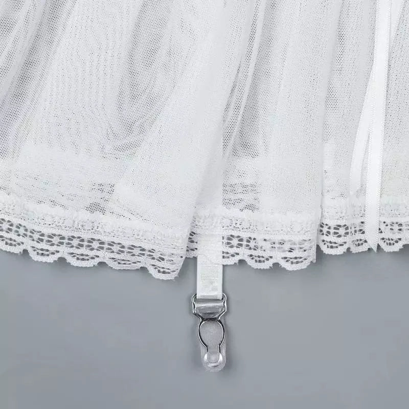 Calcinha branca feminina com renda delicada e fecho ajustável - lingerie íntima