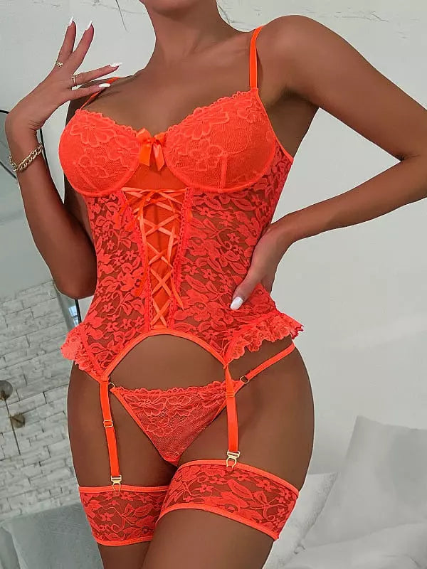 Conjunto lingerie coral rendado com corpete amarração e cinta-liga - lingerie sensual