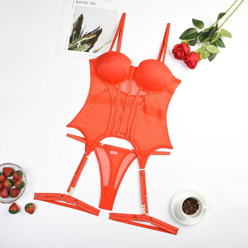 A imagem mostra uma peça de lingerie vermelha com detalhes em renda.