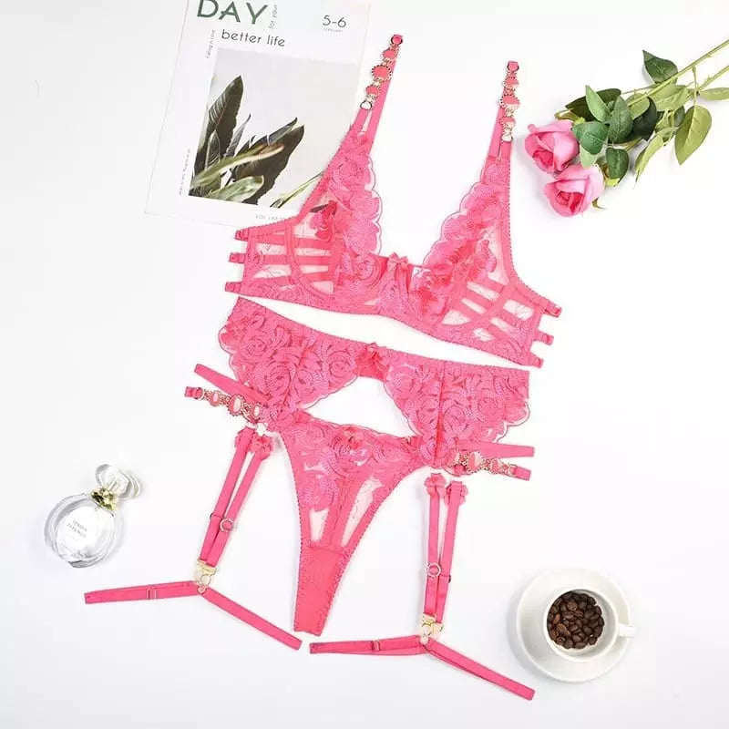 Conjunto lingerie rosa renda com sutiã strappy e cinta-liga - lingerie gótica feminina