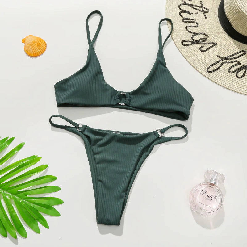 conjunto de biquíni, biquínis fio dental cortininha, biquíni preto cortininha, biquíni fio dental cortininha, biquíni feminino fio dental, biquíni cortina, biquinis com argolas, biquini cortininha fio dental, biquini cortininha