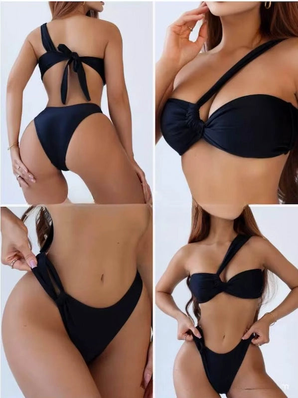 Biquíni preto com top tomara que caia alça única e calcinha fio dental moda praia