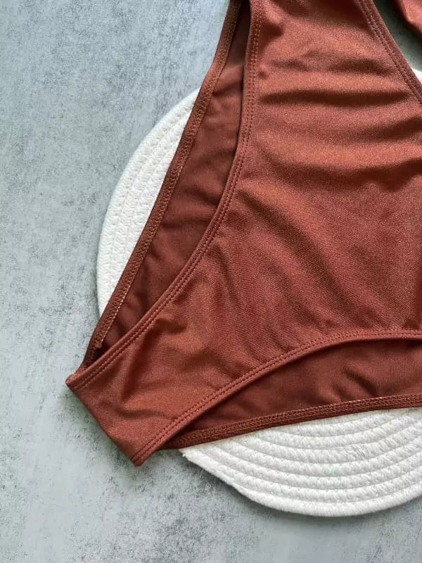 Biquíni marrom terracota - maiô feminino minimalista para praia e piscina
