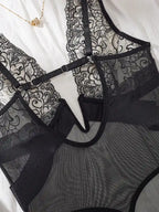 Body Feminino Rendado Sensual Decote em V Lumara