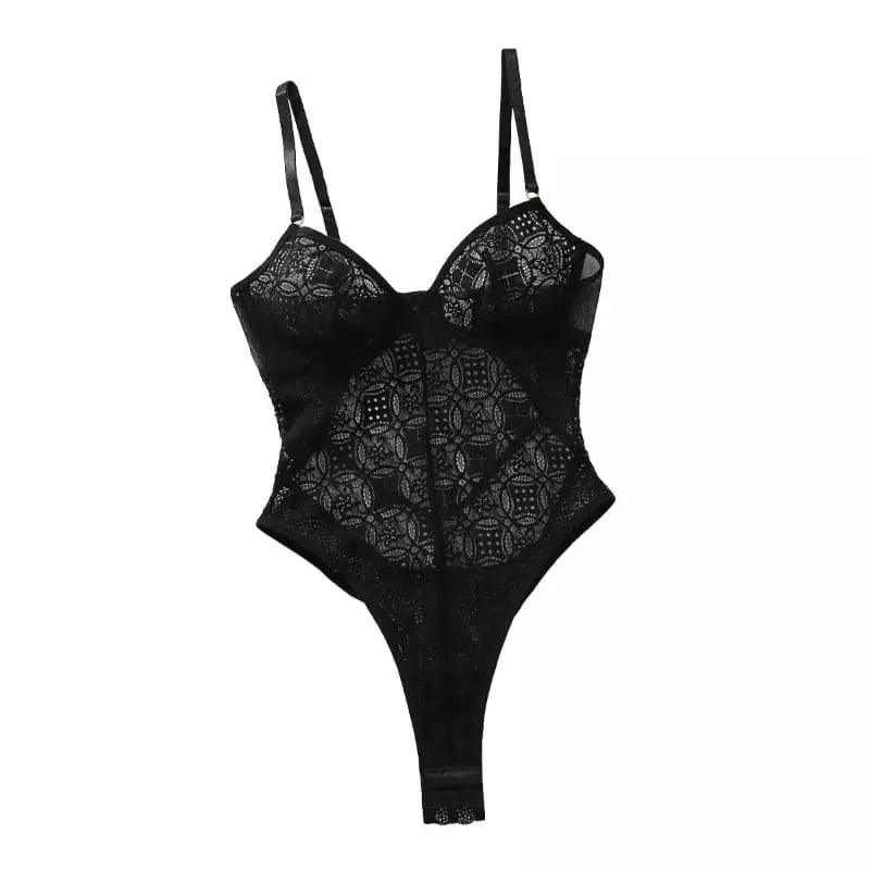 Body preto elegante em renda com detalhes florais delicados, alças finas ajustáveis e decote estruturado em formato coração.