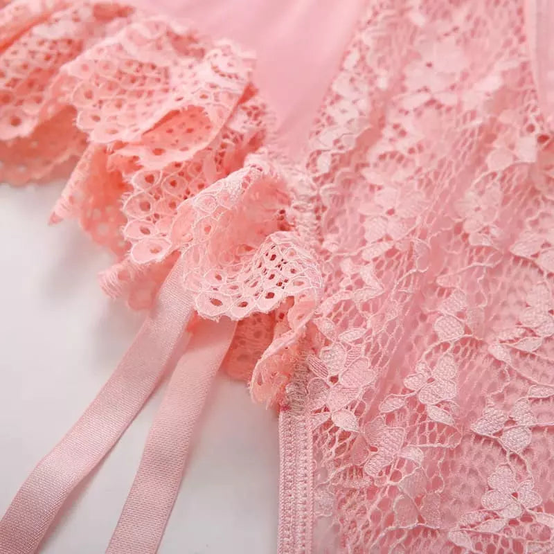 Renda rosa delicada com babados e fitas de cetim para lingerie feminina