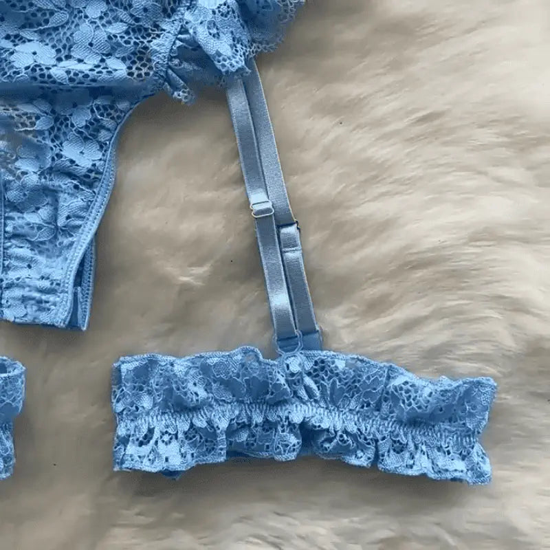 Sutiã azul bebê com renda floral e babados, alças ajustáveis feminino