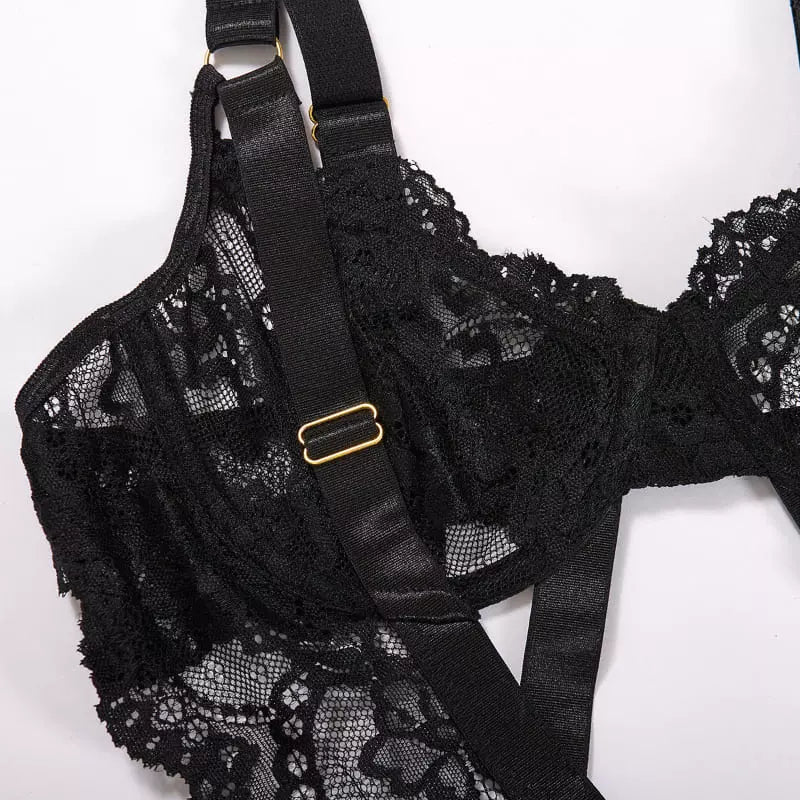 Sutiã preto com renda floral e alças ajustáveis - lingerie feminina íntima