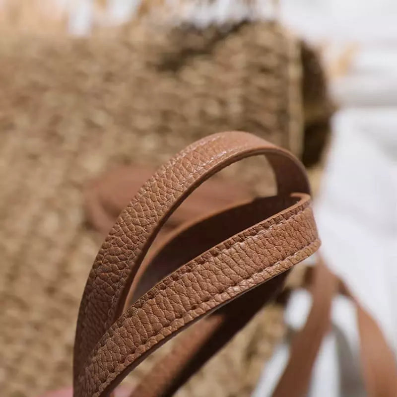 Sandália rasteira marrom textura couro - calçado feminino confortável verão