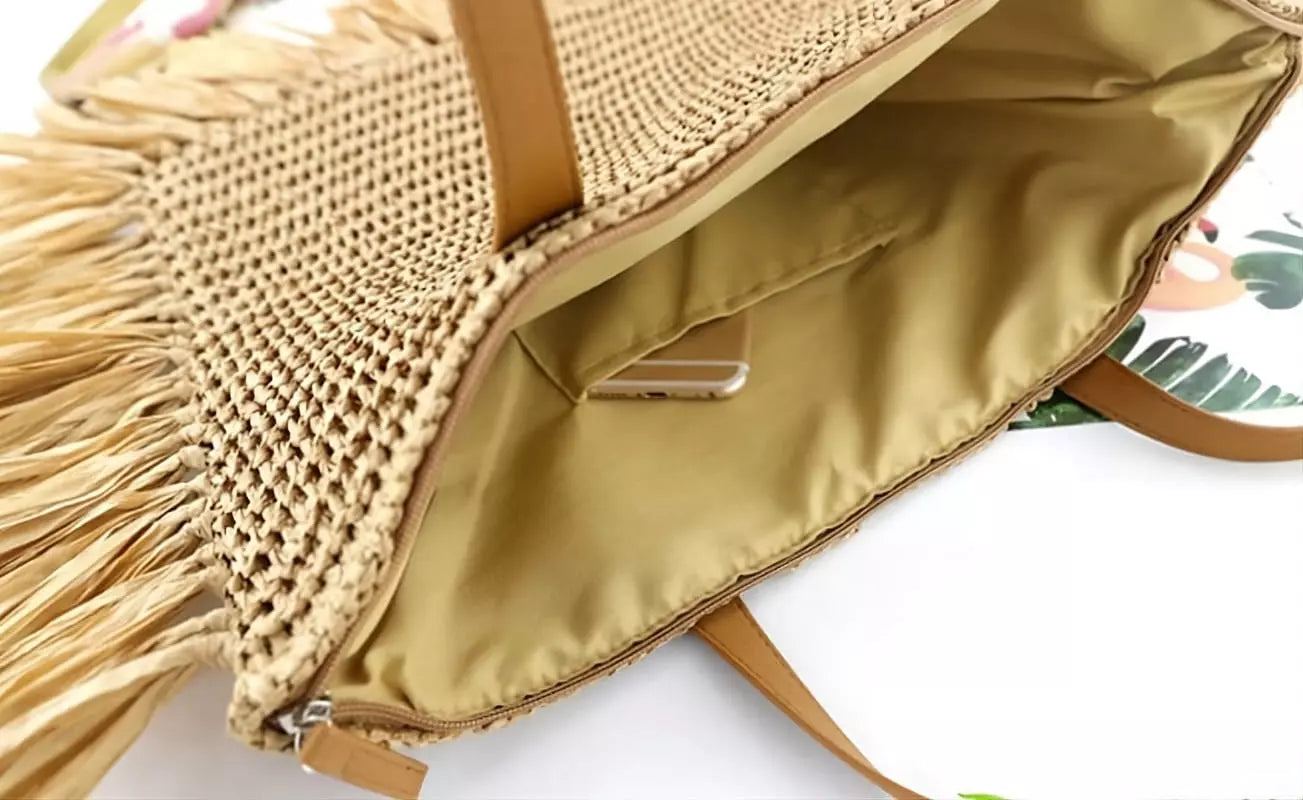 Bolsa de palha com franjas bege - bolsa feminina artesanal para praia e verão