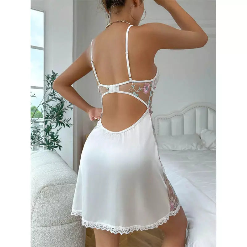 Camisola branca com decote nas costas e bordado floral - lingerie sexy feminina