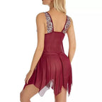 Camisola bordô com renda branca nas alças, babydoll transparente com barra assimétrica e laço nas costas.Tentar novamente