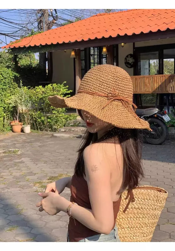 Chapéu de palha bege com laço feminino - acessório verão proteção solar estilo casual