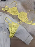 Conjunto lingerie amarela renda com sutiã push-up e calcinha fio - moda íntima feminina