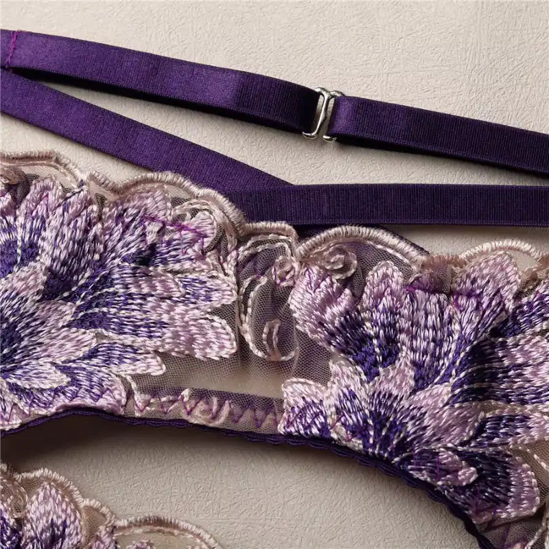 lingeries sensuais, lingeries de luxo, lingerie sexy, lingerie sensual, lingerie de luxo, Lingerie bordada, lingerie, conjuntos de lingerie, conjunto lingerie sexy, conjunto lingerie femininas