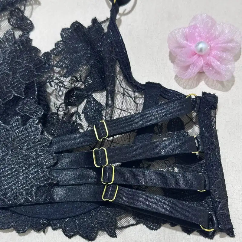 Conjunto de Lingerie Feminina Rendada Vyne