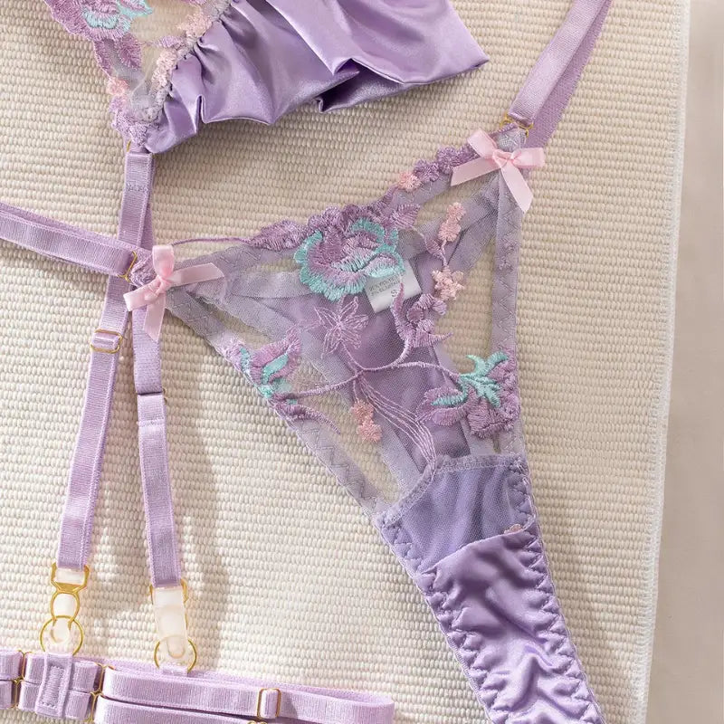 Lingeries de renda, lingerie feminino, lingerie feminina, lingerie, conjuntos de lingerie, conjunto lingerie sexy, conjunto lingerie rendado, conjunto lingerie femininas, conjunto lingerie, conjunto de lingerie rendado.