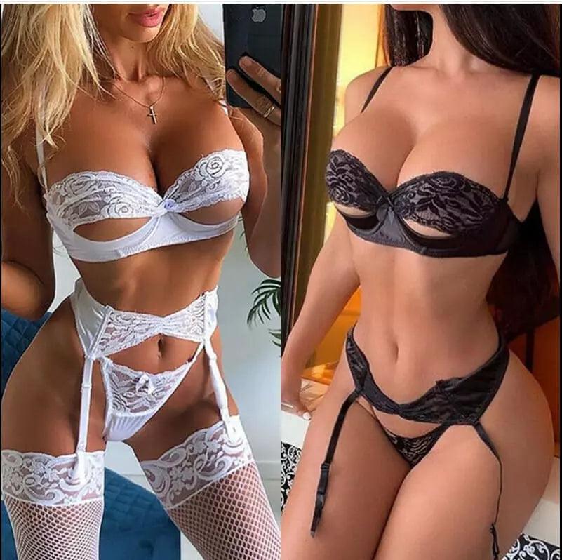 Conjunto de lingerie sensual meia taça em renda, disponível em branco e preto, com liga para meia arrastão.