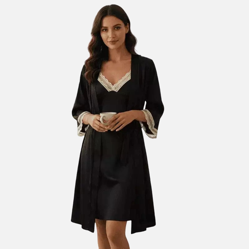 Conjunto lingerie preta com renda branca - camisola e robe feminino elegante