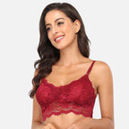 Sutiã de renda vermelha com estampa floral.